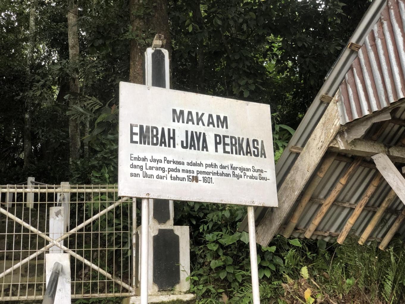 Makam Kramat Eyang Jaya Perkasa